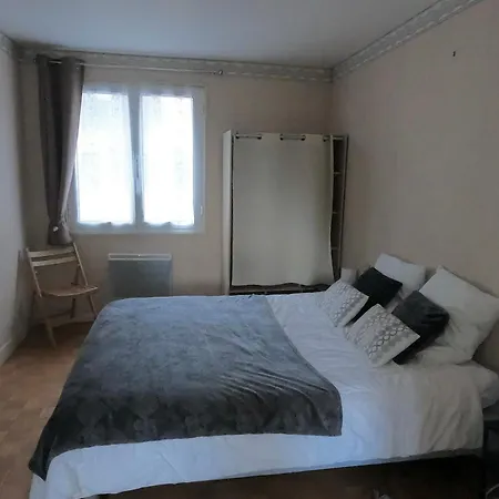 Apartment Sur Le Port De