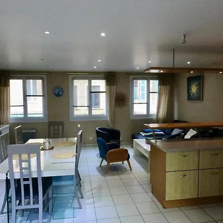 Apartment Sur Le Port De Saint-Vaast-la-Hougue